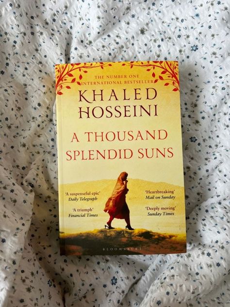 Book Jar, A Thousand Splendid Suns, Khaled Hosseini, Book Wishlist, Book Reading Journal, Franz Kafka, Unread Books, Vie Motivation, Recommended Books To Read