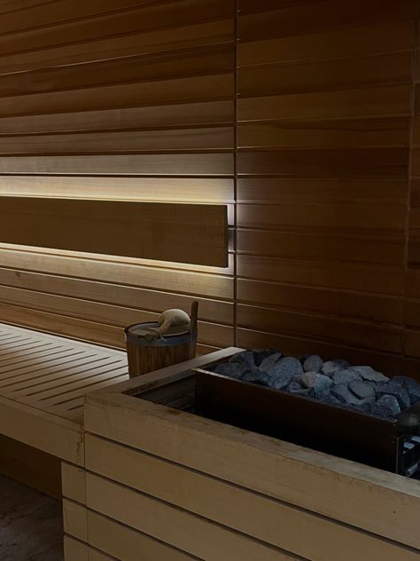 spa day sauna wellness outfit quotes mood board vision board relax Pamper Day Aesthetic, Sauna Room Ideas, Spa Day Aesthetic, Sauna Bathroom Ideas, Sauna Aesthetic, Small Sauna, Spa Day Outfit, Spa Video, January Aesthetic