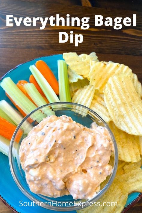 Bagel Dip Recipe, Everything Bagel Dip, Easy Chip Dip, Bagel Dip, Chip Dip Recipes, Slow Cooker Ground Beef, Easy Snacks For Kids, Easy To Make Appetizers, Carrots Celery