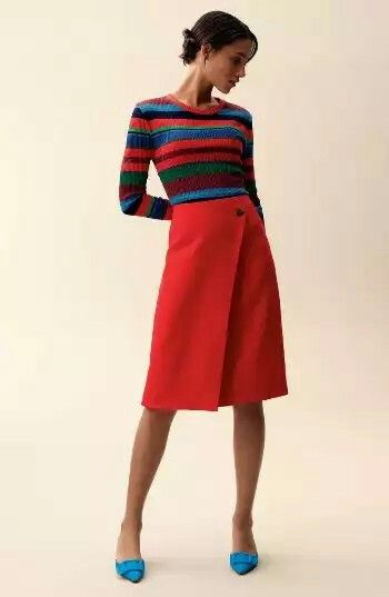 Look Office, Gamine Style, Outfits 70s, Long Skirt Outfits, Red Skirt, Cooler Look, Red Skirts, Work Fashion, Skirt Outfits