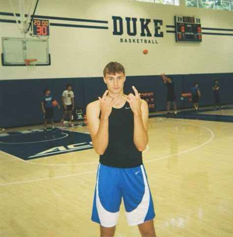 duke Christian Braun, Cooper Flagg, Dear Basketball, Boyfriend Type, Vivian Leigh, Basketball Boys, Men In Shorts, Herman Melville, Cute Football Players