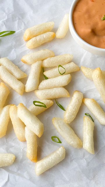 Fried Tteokbokki Recipe, Crispy Korean Rice Cake, Gochujang Rice Cakes, Healthy Tteokbokki, Air Fryer Rice Cakes, Instant Tteokbokki, Tteokbokki Sauce, Korean Rice Cakes, Tteokbokki Recipe