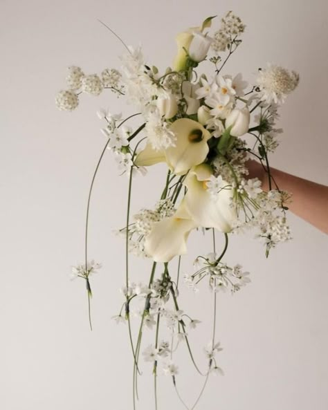 Trend: Cascading Flower Bouquets Wedding Old Money, Trailing Bouquet, Wedding Planning Boards, Sf City Hall Wedding, Bouquet Centerpiece, Private Vows, Simple Wedding Bouquets, Cascading Bridal Bouquets, White Bouquets