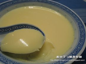 Steamed Eggs with Milk Custard (Chinese dessert) - so simple and easy! No Egg Desserts, Milk Dessert, Steamed Eggs, Chinese Dessert, Easy Chinese Recipes, Egg Custard, Asian Desserts, Chinese Dishes, Almond Cookies