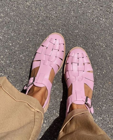 Rachel Hill, Romantic Shoes, Euro Summer Outfit, Fancy Dress Up, Shoes Girl, Socks And Heels, Instagram Hashtags, Swag Shoes, Mule Sandals