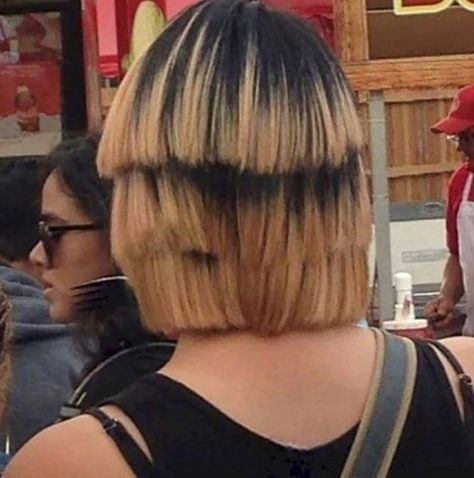 Ugly Hair Cuts, Uneven Haircut, Haircut Fails, Ugly Hair, Hair Fails, Bad Haircut, Hair Techniques, Ombré Hair, Gone Wrong