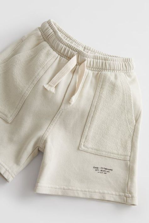 Sweat Shorts, 가을 패션, Apparel Design, Comfy Outfits, Aesthetic Clothes, Fashion Inspo Outfits, Clothing Brand, Cool Outfits, Kids Fashion