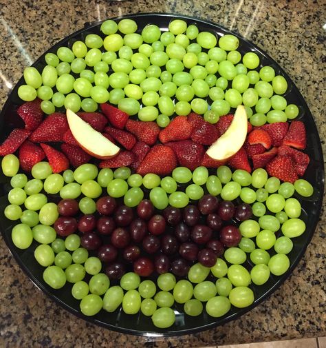 Teenage Mutant Ninja Turtles Food, Tmnt 3rd Birthday, Ninja Turtle Sleepover Ideas, Teenage Mutant Ninja Turtles Party Food, Tmnt Bday Party, Tmnt Mutant Mayhem Birthday, Ninja Turtles 2nd Birthday Party Ideas, Ninja Turtle Fruit Tray, Ninja Turtle Movie Night