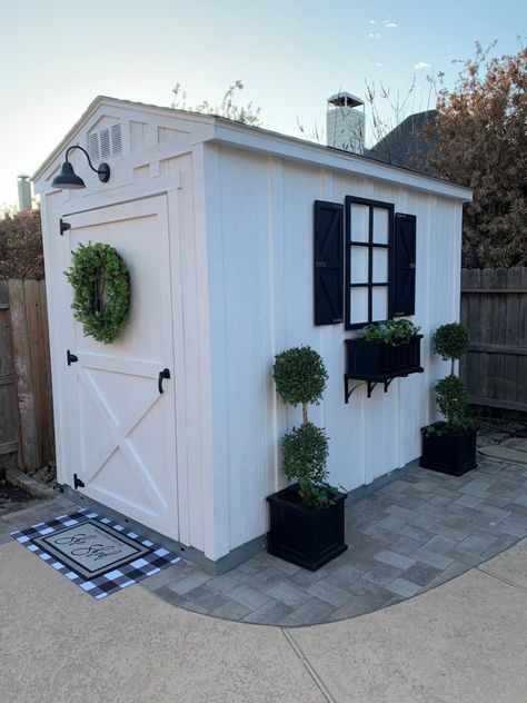 Cute Storage Shed, White Shed Black Trim, Small She Shed, Farmhouse She Shed, Brown Shed, Shed Paint Colours, Small Outdoor Shed, Shed Exterior Ideas, Diy She Shed