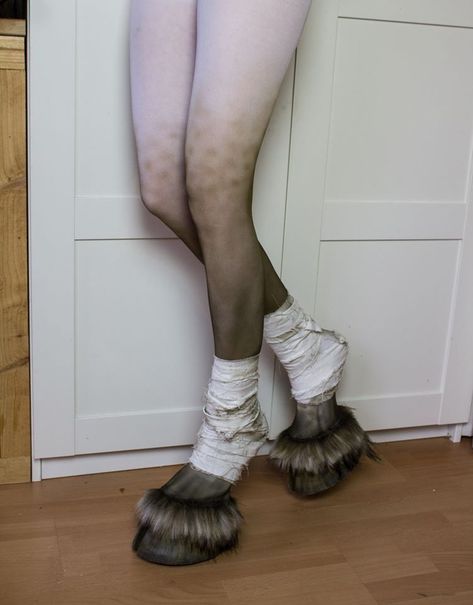 Hoofed Fursuits — Hoovy! ;) Hooves & other faun cosplay stuff... Diy Hooves, Cosplay Hooves, Satyr Costume, Faun Costume, Hoof Shoes, Ren Faire Outfits, Fair Outfits, Dr Shoes, Cosplay Tutorial