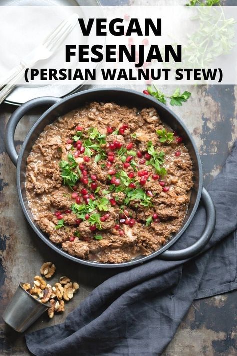 Fesenjan Recipe, Persian Stew, Health Benefits Of Walnuts, Iranian Recipes, Persian Cuisine, Veggie Food, Pomegranate Molasses, Rosh Hashana, Vegan Soups