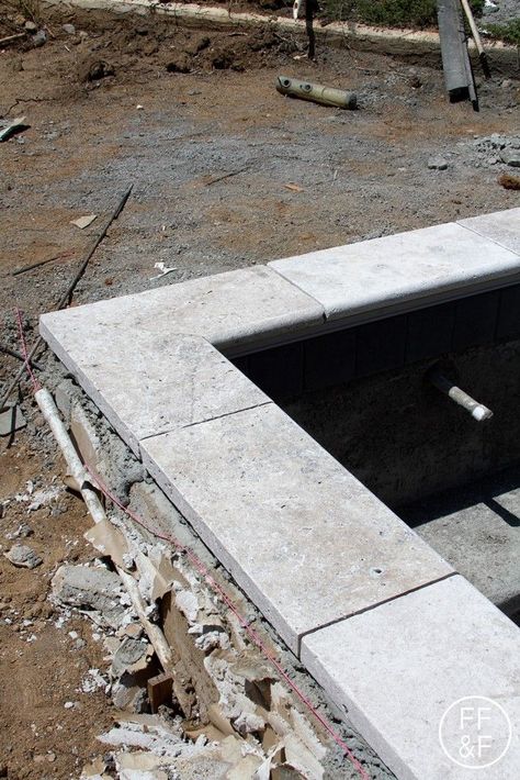 If an inground swimming pool is constructed of concrete, it will need pool coping ideas, which is a cap for the edge of the swimming pool.#poolcopingideas #poolcopingandtileideas #poolcopingideasstones #poolcopingconcretetile Garden Decks, Pool Makeover, Landscaping Pool, Travertine Pool, Swimming Pool Landscaping, Pool Remodel, Backyard Renovations, Concrete Pool, Pool Coping