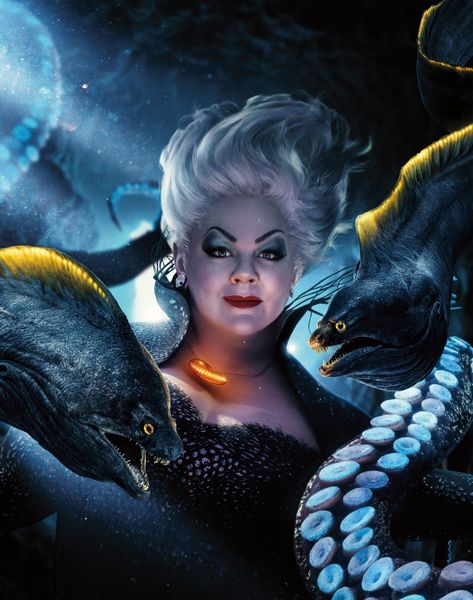 Ursula Human, Principe Eric, Little Mermaid Wallpaper, Mermaid Wallpaper, Little Mermaid Characters, Ursula Costume, Little Mermaid Live Action, Mermaid Wallpapers, Disney Live Action