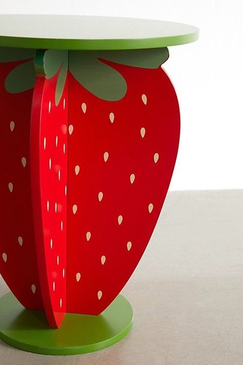 Strawberry House, Strawberry Things, Strawberry Season, Cute Room Decor, Furniture Inspiration, Little House, Autocad, Future House, Cool Gifts