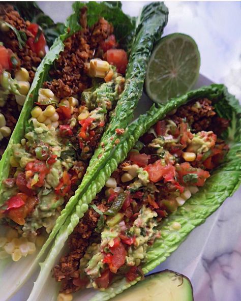 Raw Vegan Meals, Lettuce Boats, Lettuce Boat, Lettuce Tacos, Meals To Make, College Meals, Vegan Tacos, Cleanse Recipes, Healthy Food Motivation