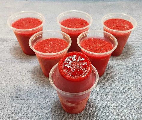 Limber de Frambuesa ~ Raspberry Ice Limber Recipe Puerto Rico, Limber Recipe, Puerto Rican Recipe, Yuca Recipes, Icee Recipe, Spanish Foods, Puerto Rico Food, Boricua Recipes, Frozen Lemon