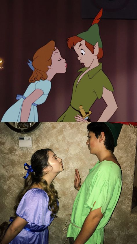 Peter Pan And Wendy Costume, Halloween Outfits For Couples, Wendy Peter Pan Costume, Halloween Nails Scary, Best Halloween Outfits, Wendy Costume, Halloween Costume For Couples, Scary Halloween Nails, Halloween Nails Cute