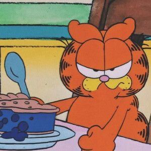 Garfield Funny, Pie And Ice Cream, Fat Orange Cat, Garfield Pictures, Garfield Images, Garfield The Cat, Garfield Cat, Garfield Comics, Garfield And Odie