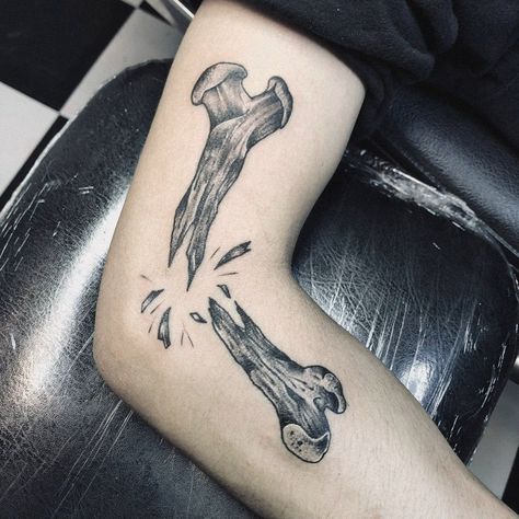 Elbow Side Tattoo, Skull On Elbow Tattoo, Bend Of Elbow Tattoo, Inner Elbow Tattoo Ideas, Moving Elbow Tattoo, Inner Elbow Tattoo Men, Scraped Knee Tattoo, Knocked Loose Tattoo, Side Of Elbow Tattoo