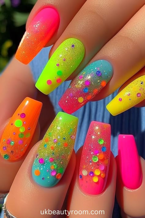 39 Bright Nails to Flaunt this Summer Season! Bright Gel Manicure, Paint Splash Nail Designs, Neon Sparkle Nails, Bright Coloured Nails, Glitter Nail Design Ideas, Hot Nails Trends 2024 Summer, Bright Glitter Nails, Nail Art Summer 2024, Fun Neon Nails