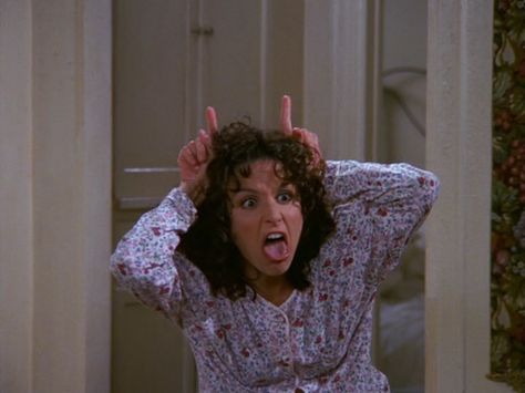 Faces Elaine makes Seinfeld Elaine, Seinfeld Funny, Seinfeld Quotes, Elaine Benes, George Costanza, 90s Sitcoms, Rules Of Engagement, Julia Louis Dreyfus, Cartoon World