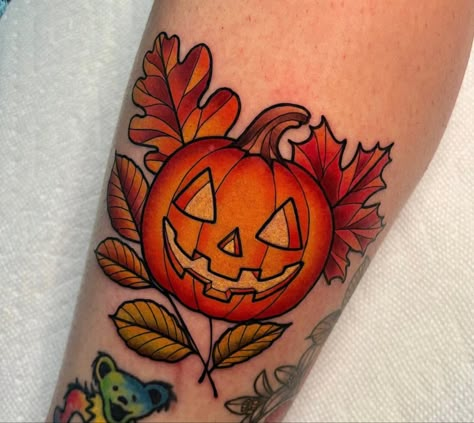 Fall Tattoos, Halloween Tattoo Ideas, Lantern Tattoo, Pumpkin Tattoo, Autumn Tattoo, Witch Tattoo, Back Of Shoulder Tattoo, Tattoos Geometric, Spooky Tattoos