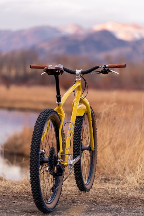 Brian's Performace Basket Jammer — Sklar | Handmade Bicycle Frames. Mountain, Cyclocross bikes built to order. Cross Country Mountain Bike, Single Speed Mountain Bike, Simple Bike, Bicycle Photography, Bike Packing, Urban Bicycle, Bicycle Frames, Cyclocross Bike, Bozeman Mt