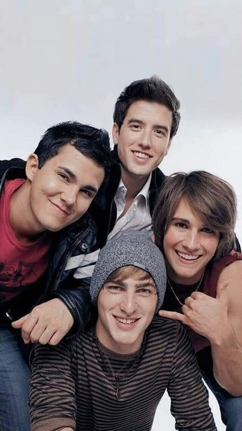 Big Time Rush Wallpaper Aesthetic, Big Time Rush Aesthetic, Big Time Rush Wallpaper, Rush Wallpaper, Old Nickelodeon Shows, Rush Concert, Logan Henderson, James Maslow, Kendall Schmidt