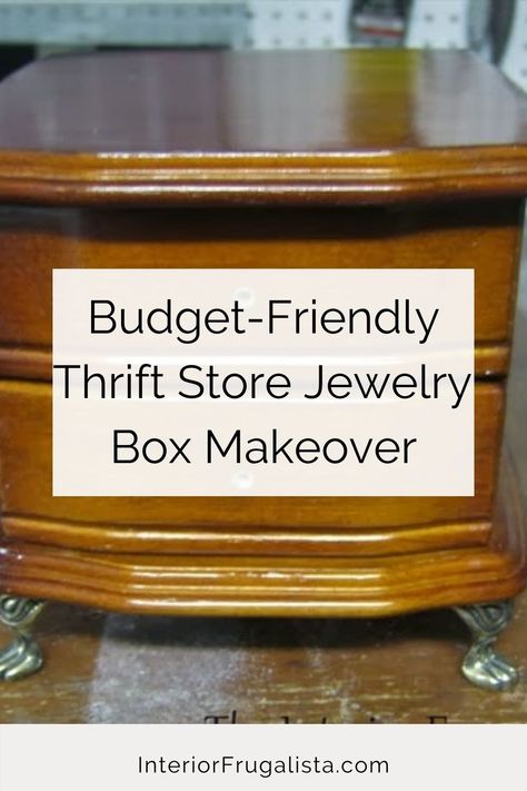 Redone Jewelry Boxes, Altered Jewelry Boxes, Upcycle Jewelry Box Ideas, Thrift Store Jewelry, Upcycle Jewelry Box, Decoupage Jewelry Box, Box Makeover, Princess Look, Jewelry Box Makeover