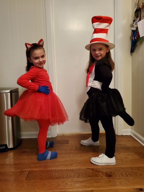 Dr Suess Day Outfit, Dr Suess Dress Up Ideas For Kids, Dr Suess Week Preschool Outfits, Dr Suess Dress Up Ideas, Fox In Socks Costume, Dr. Seuss Costumes, Dr Suess Characters, Cat In The Hat Costume, Seuss Costumes