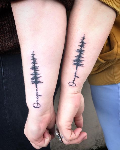 Jessica Gold on Instagram: “Super cute mother & daughter tattoos I did today!! Thank you ladies!🌲🌲 #jessicagoldtattoo #pnwtattooartist #oregontattooartist #eugene…” Douglas Fir Tattoo Oregon, Oregon Tattoo Ideas For Men, Pnw Tattoo Oregon, Couples Tree Tattoo, Upper Peninsula Tattoo, Oregon Tattoo Ideas, Cute Mother Daughter Tattoos, Idaho Tattoo, Outdoor Tattoo