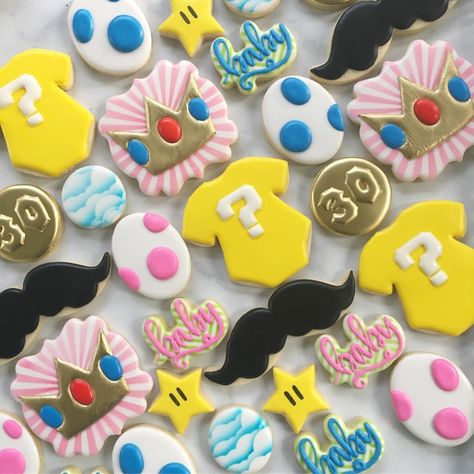 Super Mario Gender Reveal Ideas, Super Mario Gender Reveal Party, Mario Gender Reveal Ideas, Mario Bros Gender Reveal, Super Mario Bros Gender Reveal, Mario Nursery Theme, Mario Themed Gender Reveal, Mario Brownies, Princess Peach Baby Shower Ideas