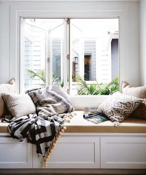 neutral boho window seat Villa Renovation, Boho Window, Bay Window Seat, Window Seat Design, Window Nook, Cottage Renovation, Window Ideas, Bedroom Windows, Reading A Book