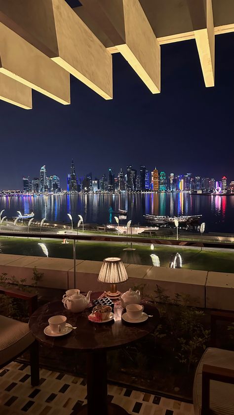 Doha Aesthetic, Doha Qatar Aesthetic, Qatar Lifestyle, Qatari Lifestyle, Qatar Travel, Saudi Arabia Culture, Dubai Aesthetic, Travel Picture Ideas, Qatar Doha