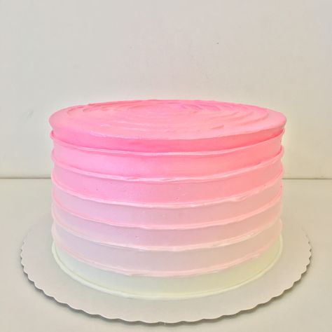 Piped Cake, Ombre Cakes, Gradient Cake, Pink Ombre Cake, Plain Cake, Ombre Cake, Sprinkle Cake, Bolo Fake, Pink Ombre