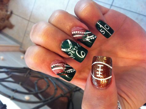 Jets nails Jets Nails New York, New York Jets Nails, Ny Jets Nails, Nfl Nails, Country Acrylic Nails, Sports Nails, Nail Board, Jet Fan, Baking Business