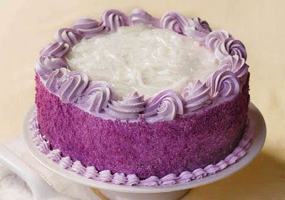 Ube Macapuno Cake Recipe, Ube Macapuno Cake, Filipino Cake, Filipino Dessert Recipes, Pinoy Dessert, Ube Recipes, Filipino Food Dessert, Purple Cake, Torte Cupcake