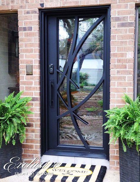 Oversized Front Door Modern Iron, Luxury Iron Entry Doors, Iron Front Door Single Modern, Iron Front Door Single With Screen, Wrought Iron Glass Door, Iron Front Door Single, Main Door Design Photos, Metal Entry Doors, Glass Entrance Doors