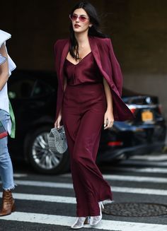 The 8 Most Flattering Colors for Monochrome Outfits - PureWow Christmas Offer, Street Style New York, Monochromatic Fashion, Burgundy Outfit, Burgundy Blazer, Shoplook Outfits, Monochromatic Outfit, Monochrome Outfit, Chic Gowns