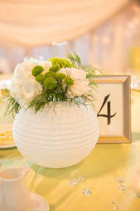 Mint Green Wedding Centerpieces, Green Spring Wedding, Green Wedding Centerpieces, Mint And Yellow, Lantern Crafts, Moss Photography, Paper Lantern Decor, Green Centerpieces, 50th Wedding Anniversary Party