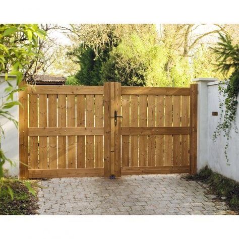 Building A Wooden Gate, Wood Gates Driveway, Wood Fence Gates, Wooden Garden Gate, Wooden Gates Driveway, Backyard Gates, Yard Gate, Wooden Gate, Fence Gate Design