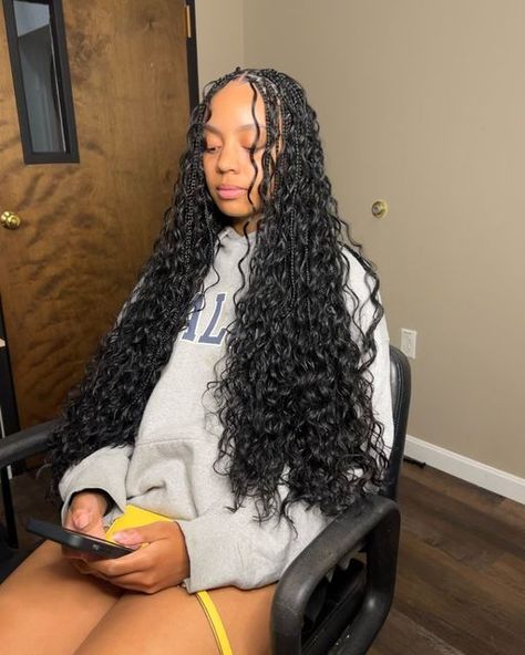 Amaya on Instagram: "Small, extra-boho (no braiding hair) Knotless braids!!  Look at how full these are😫  #reels #bohobraids #bohogoddessknotlessbraids #masshairstylists #cthair #explorepage #touchedbyamaya #book #supportsmallbusiness" Full Boho Knotless Braids, Hair Knotless Braids, Boho Knotless Braids, Boho Knotless, Bohemian Braids, Birthday Hairstyles, Girl Braids, Braids With Extensions, Full Hair