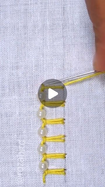 RozaBird on Instagram: "Mirrored blanket stitch tutorial!
#handmade #satisfying #useful #reelsfb #viralreels #borderline #support #handembroidery #content #stitch #fypシ゚ #tutorial #embroidery #hand #fb #viral #trending #border #diy #cute #pearls #reels #fbreels" How To Do Blanket Stitch, Blanket Stitch Tutorial, Tutorial Embroidery, Hand Work Design, Hand Embroidery Patterns Flowers, Stitch Tutorial, Embroidery Hand, Hand Embroidery Tutorial, Crochet Quilt