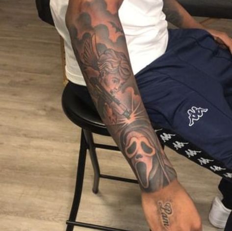 Tattoos Neck, Arm Tattoos Black, Side Arm Tattoos, Arm Tattoos For Guys Forearm, Side Hand Tattoos, Mangas Tattoo, Tattoo Ideas Males, Forearm Tattoo Quotes, Half Sleeve Tattoos Forearm