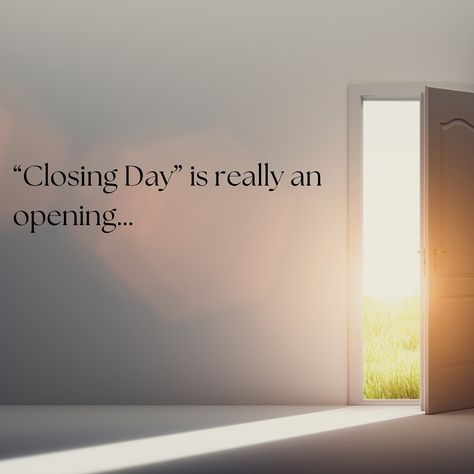 Here are five reasons why closing day is really an opening of opportunities for clients and potential: 🔗 Foundation for Long-Term Relationships: Closing day marks the beginning of a long-term relationship with clients, where you can continue to provide value through ongoing support, services, and personalized follow-ups. 💼 Referral Opportunities: Satisfied clients on closing day are more likely to refer friends, family, and colleagues, opening doors to new leads and potential business opport... Relationship Marketing, Closing Day, Cross Selling, Happy Clients, Opening Doors, Custom Gift Boxes, Online Reviews, New Clients, Client Experience