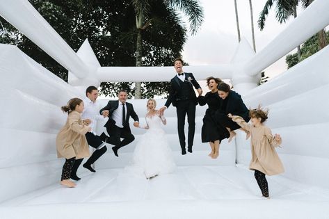 This Couple Had a Giant Bouncy Castle at Their Wedding, and the Photos Are SO Fun! White Bounce House, 37 Birthday, Bubble House, Daily Life Hacks, Birthday Inspiration, House Photo, Bouncy Castle, Bounce House, Italy Wedding