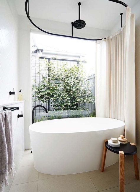 #modernbathroom #bathtub #shower combination with oval tub and large window Bathroom Ceramics, Bathroom Sanitary, Modern Bathtub, Best Bathtubs, Restroom Design, Bad Inspiration, Small Bathroom Design, Tub Shower Combo, Bathtub Shower