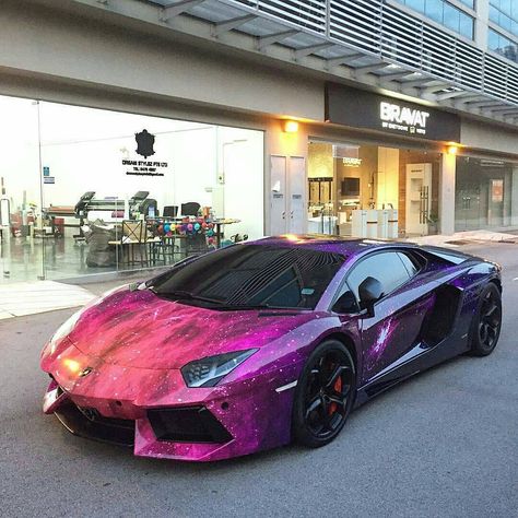 Carros femininos | Carros tumblr ♡♡ Cool Custom Cars, Aventador Lamborghini, Lamborghini Lamborghini, Purple Car, Maserati Granturismo, Top Luxury Cars, Lamborghini Veneno, Lamborghini Cars, Exotic Sports Cars