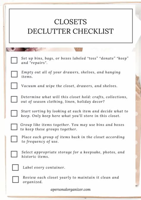 Organizing Printables Bedroom Declutter, Organizing Printables, Room Cleaning Tips, Decluttering And Organizing, Declutter Closet, Declutter Checklist, Organize Your Closet, Decluttering Inspiration, Declutter Home