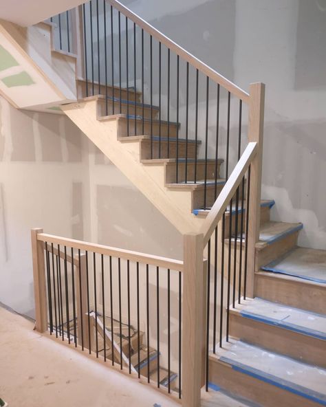 DKP Wood Railings and Stairs on Instagram: “Last weeks job in Brooklyn. Four flights of stairs. White oak 3x3 posts and 2x2 white oak railings. #whiteoak #stairs #railing…” Top Of Stairs Railing, Painted Stair Railings, Stairs White, Mediterranean House Designs, Stair Railing Makeover, Stairs Railing, Interior Stair Railing, Stair Posts, Modern Stair Railing